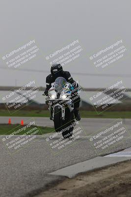 media/Nov-29-2025-TrackDaz (Sat) [[10ae2d9bce]]/C Group/Session 4 (Wheelie Bump)/